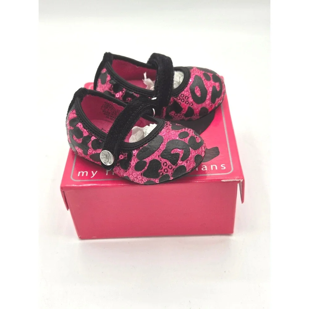 Stuart Weitzman 